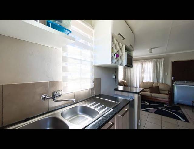 3 BEDROOM HOUSE FOR SALE IN SKY CITY